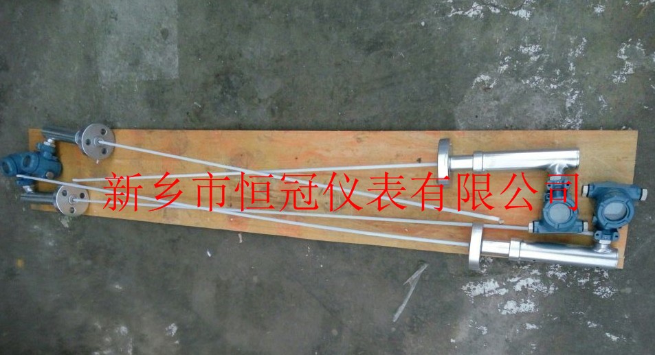 廣西省訂制的高壓內(nèi)插式液位計已發(fā)貨，趙經(jīng)理您保持手機(jī)暢通，以方便接收