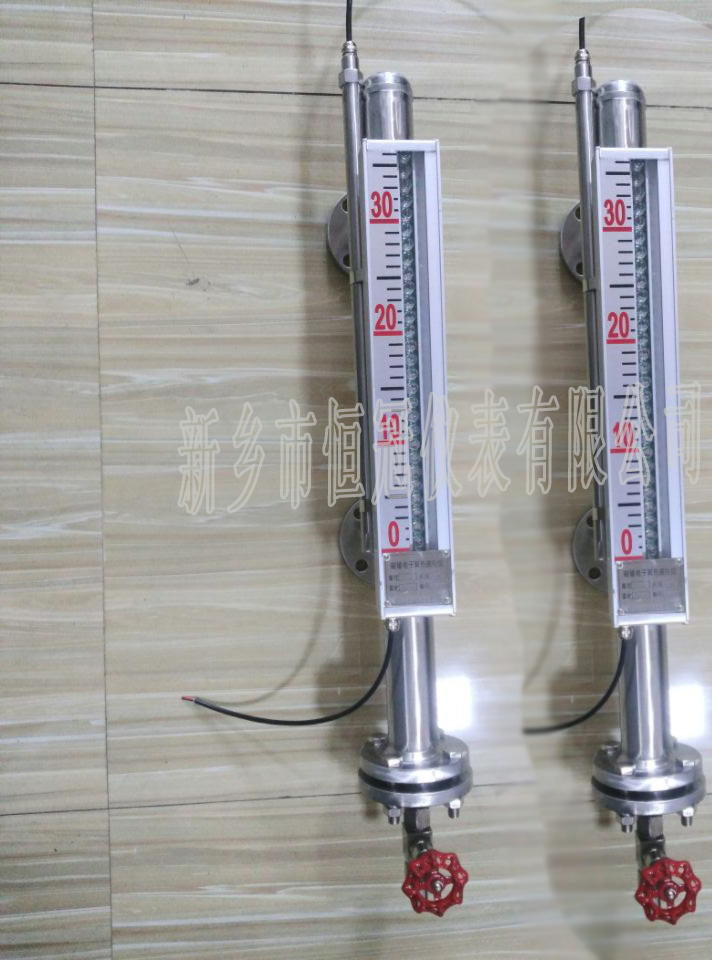 磁敏電子雙色液位計(jì)（防腐型）已發(fā)貨，江西省的阮經(jīng)理您保持手機(jī)暢通，以方便接收